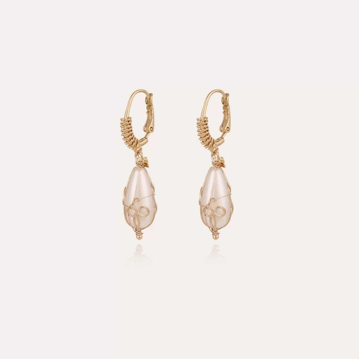 Gas Bijoux Boucles d'oreilles Tao Biwa petit modèle dorées Nacre blanche Hot
